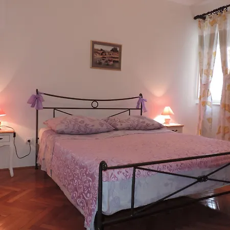 Pera Apartamento *