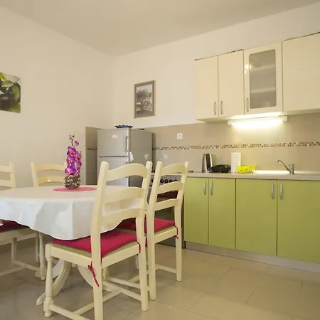 Pera Apartman